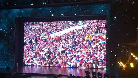 斯瓦泰克连续胜利零封对手，重登WTA年终总决赛榜首，北京青年报客户端报道