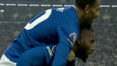 皇马球员将享弗洛伦蒂诺新规，每人额外获25欧元奖金